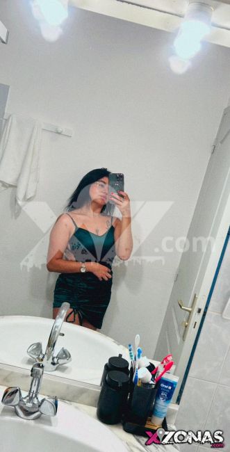  Masajes eróticos en  - Campanar  - Emily - 624468534